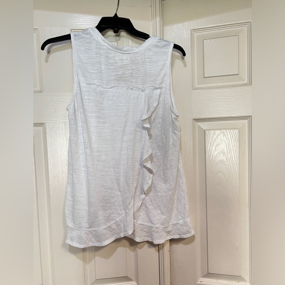 Maeve by AnthropologieWhite Ruffle Sleeveless Tank Top minimalist casual XL